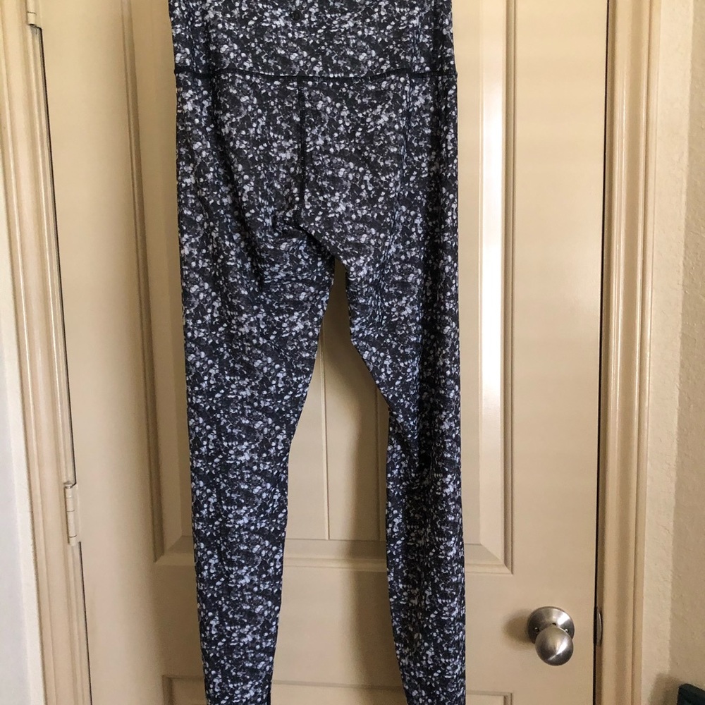 Lululemon Leggings - Picture 2 of 4